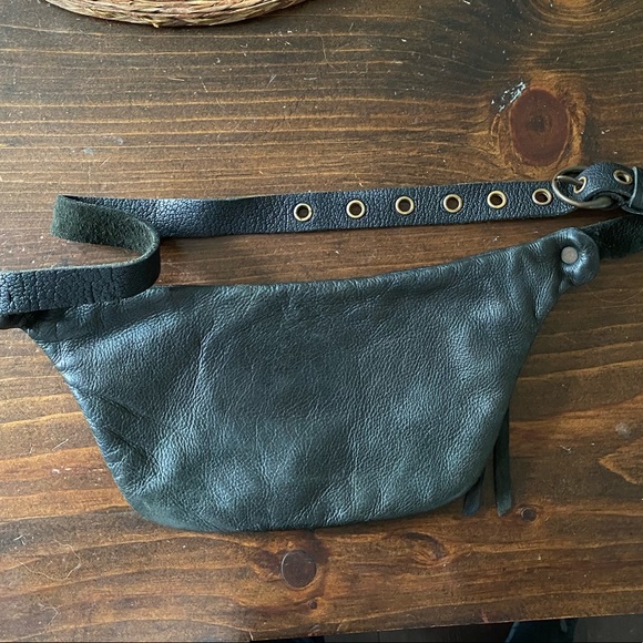AllSaints Leather Belt Bag - Picture 3 of 7